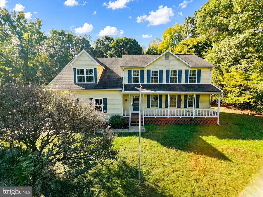 17259 Creekside Dr, Brandywine, MD 20613 - #2