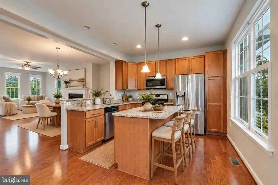 29 Steeplechase Dr, La Plata, MD 20646 - #2