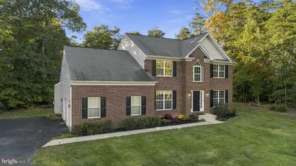 6301 Grant Chapman Dr, LA PLATA, MD 20646