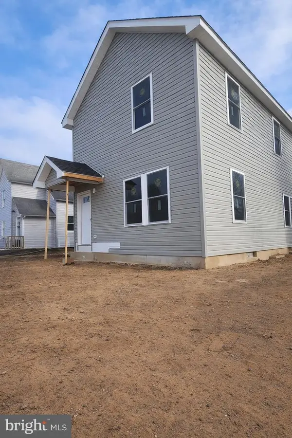 210 W 2nd St, RIDGELY, MD 21660