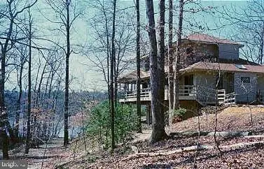 25305 Sandy Point Rd, GREENSBORO, MD 21639