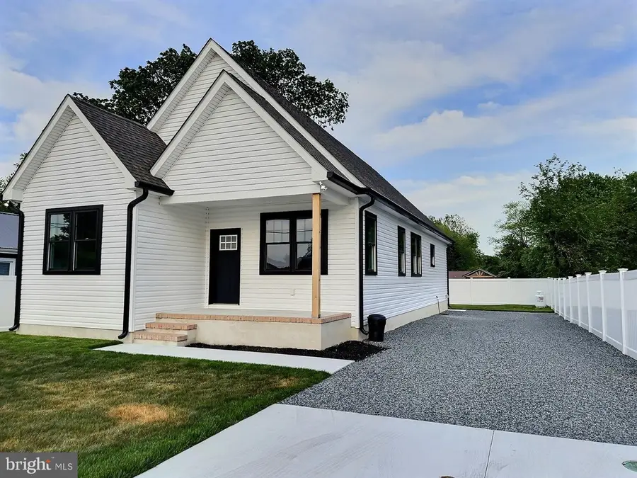 110 N School St, Greensboro, MD 21639 - #2