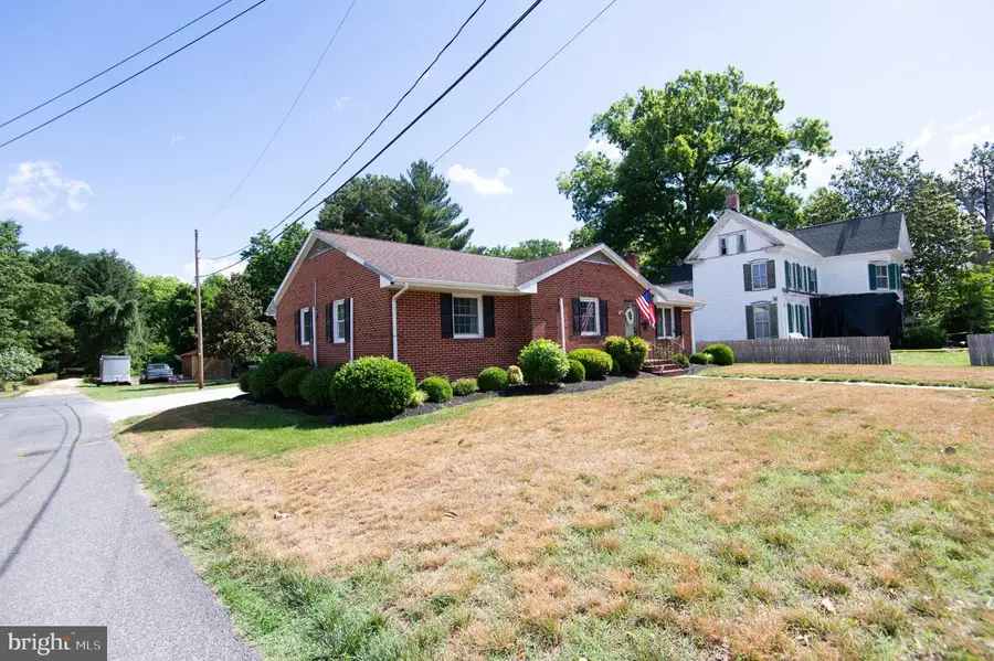 129 Bloomingdale Ave, Federalsburg, MD 21632 - #3
