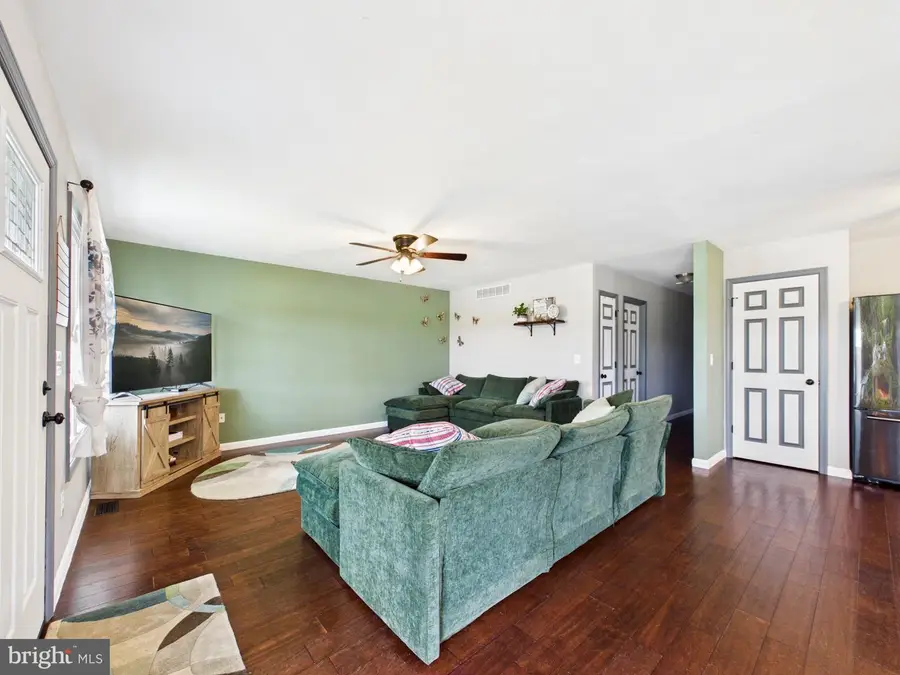 504 Main St, Goldsboro, MD 21636 - #3