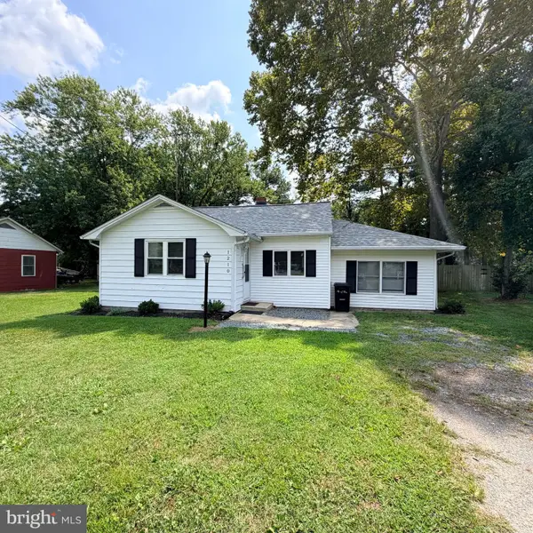 1210 Market St, DENTON, MD 21629