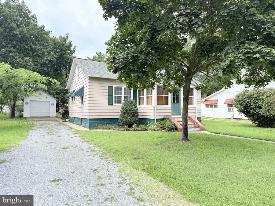 315 Main St, Greensboro, MD 21639 - #2