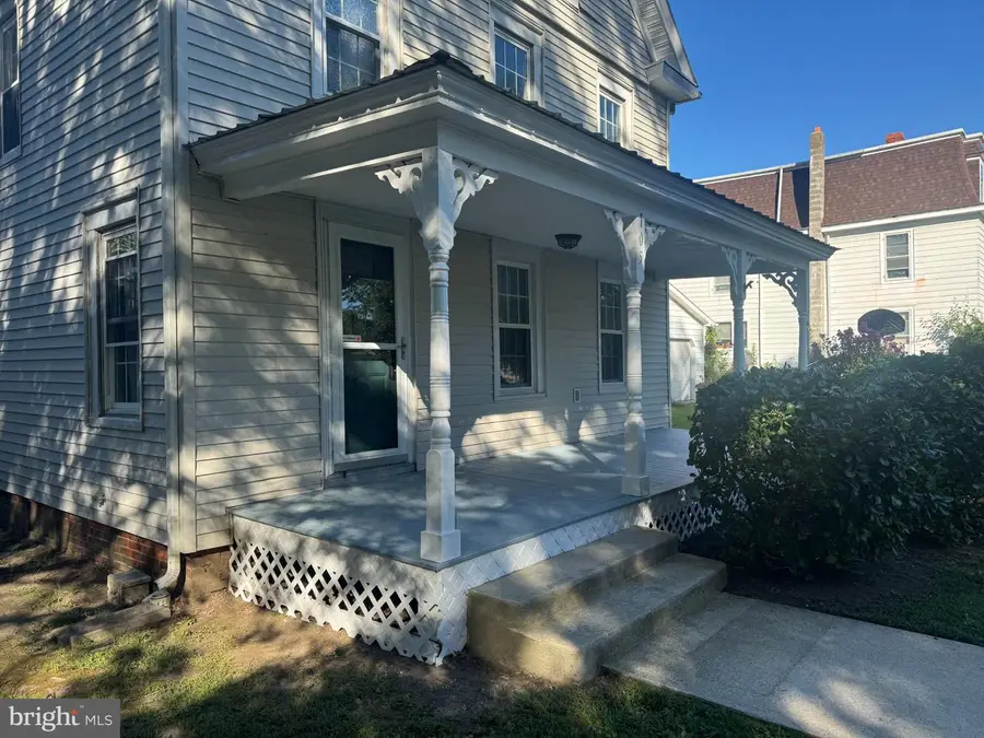 105 Park Ave, Ridgely, MD 21660 - #2