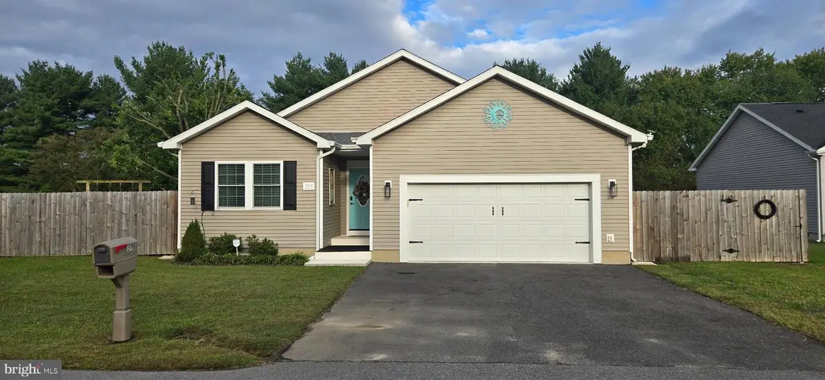 311 N Academy St, Greensboro, MD 21639 - #1