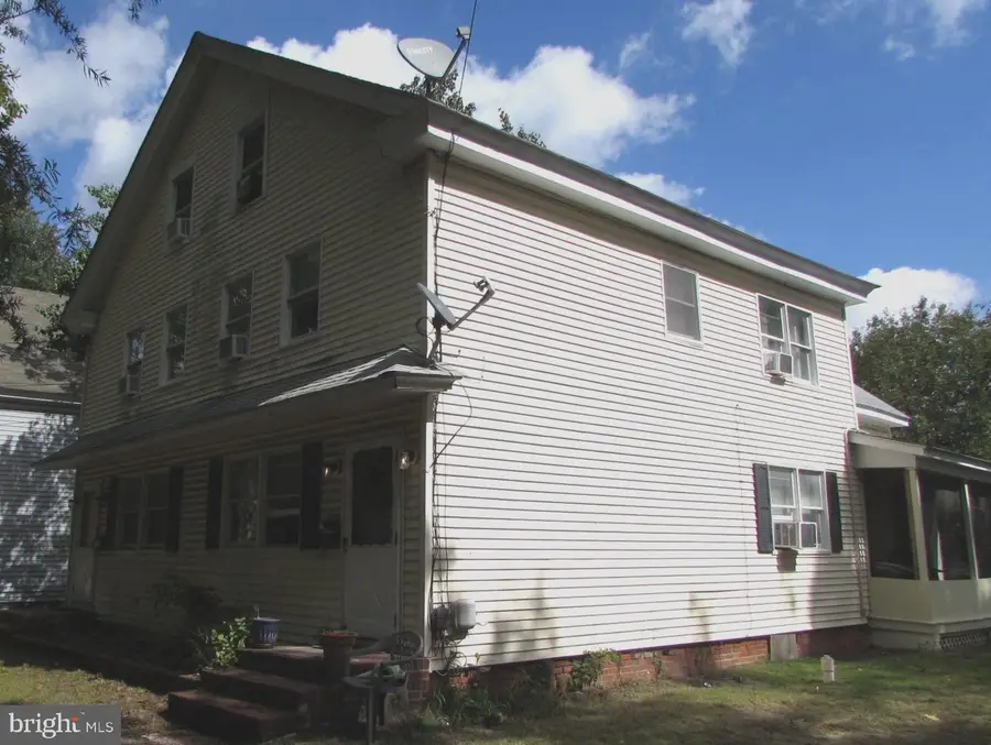 211 S 6th St, Denton, MD 21629 - #3