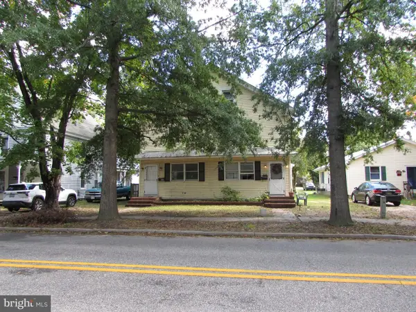 211 S 6th St, DENTON, MD 21629