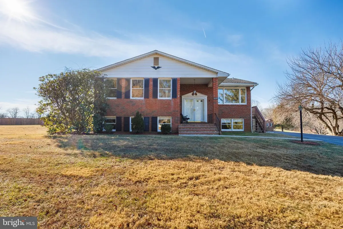 4390 Cherry Tree Ln, Sykesville, MD 21784 - Image #1
