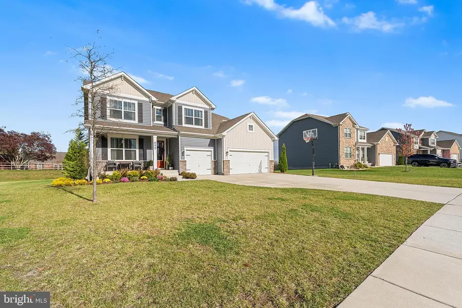 822 Redwood Dr, Westminster, MD 21157 - Image #3