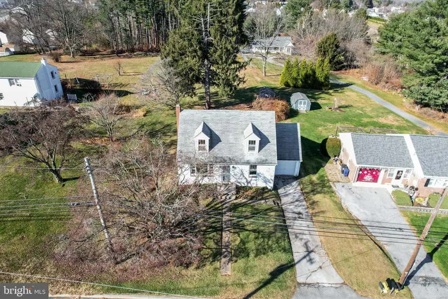 4210 Upper Beckleysville Rd, Hampstead, MD 21074 - Image #2