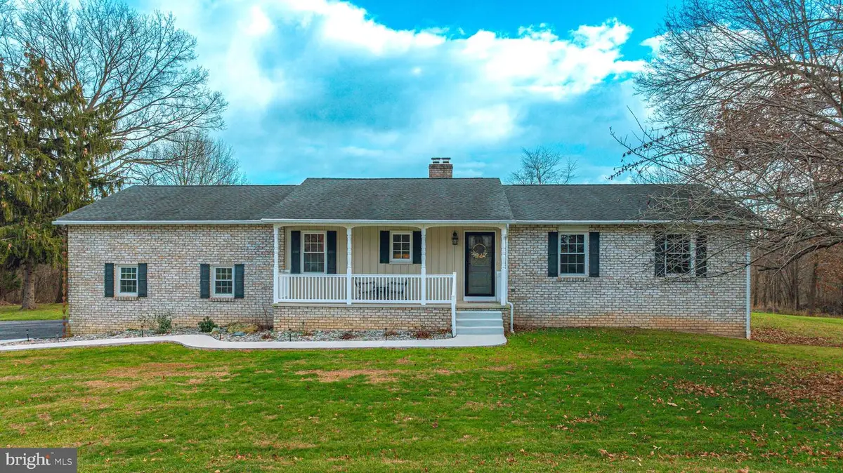 709 Glen Dr, Westminster, MD 21157 - Image #1