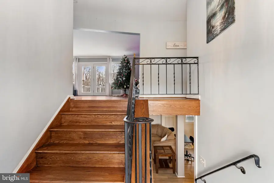 6158 Ridge Rd, Mount Airy, MD 21771 - Image #2