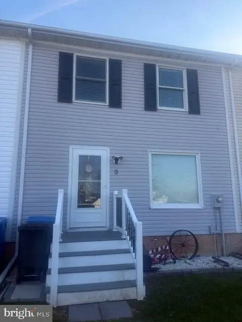 3 Courtland St, Taneytown, MD 21787 - Image #1