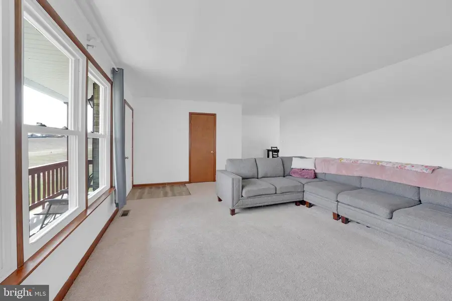 3036 Crown Cir, Manchester, MD 21102 - Image #3