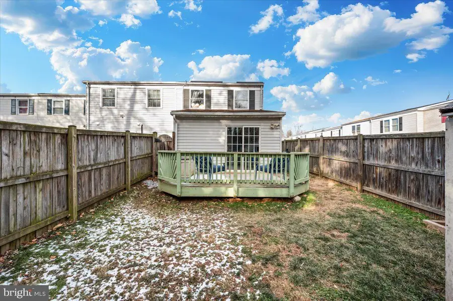 545 Daisy Dr, Taneytown, MD 21787 - Image #2