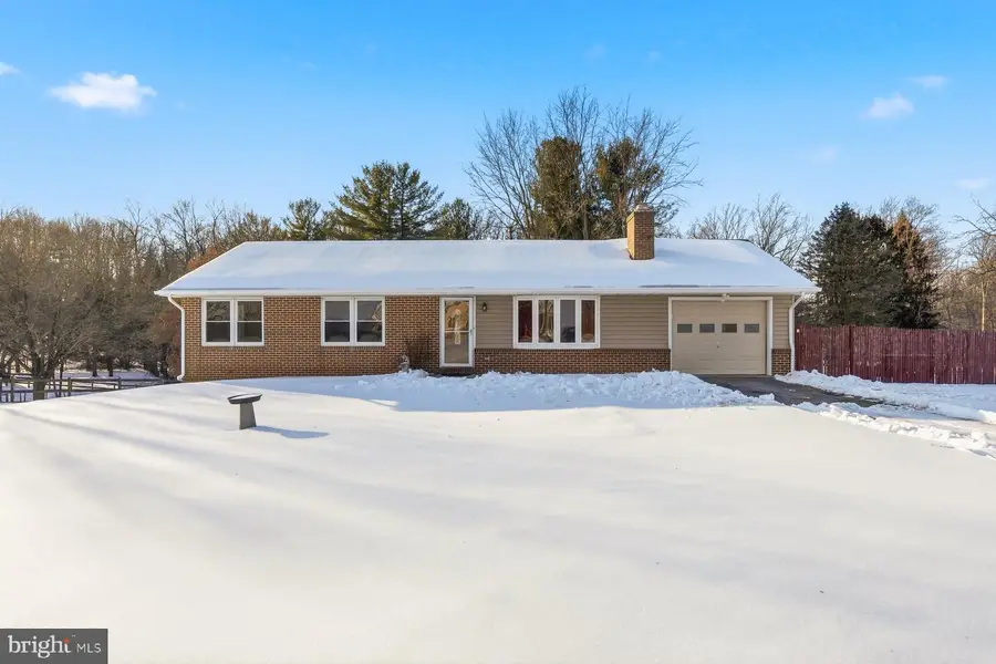 5884 Woodbine Rd, Woodbine, MD 21797 - Image #2