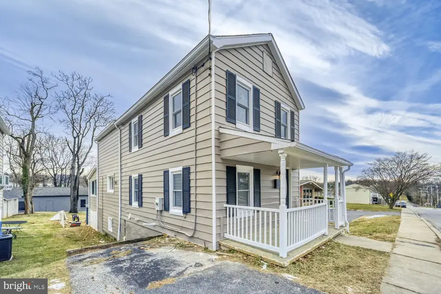 77 S Center St, Westminster, MD 21157 - Image #2