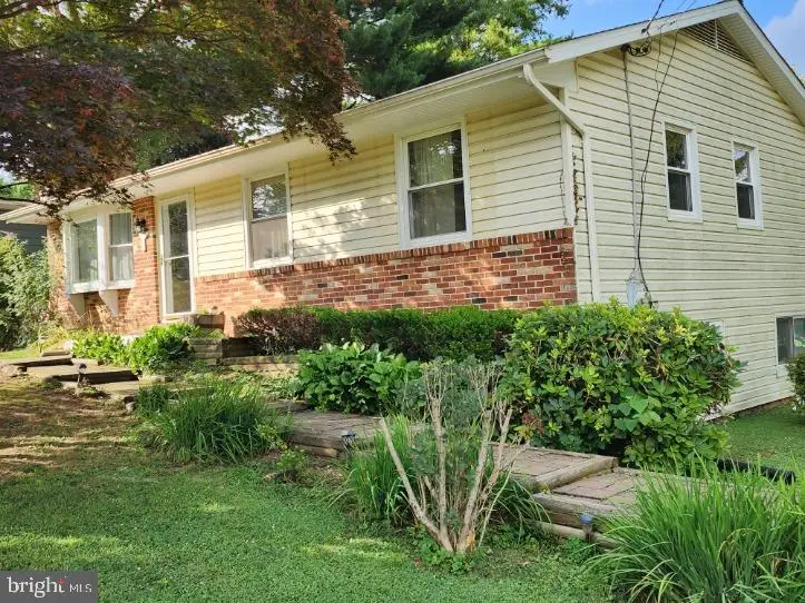 6 Dorothy Ave, Westminster, MD 21157 - #1