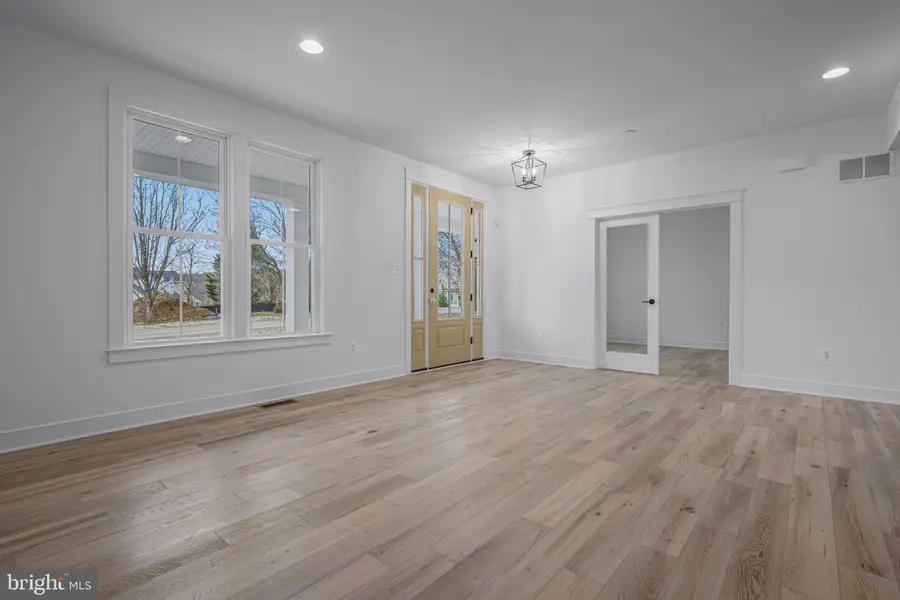 102 Kenard Dr, Eldersburg, MD 21784 - #2