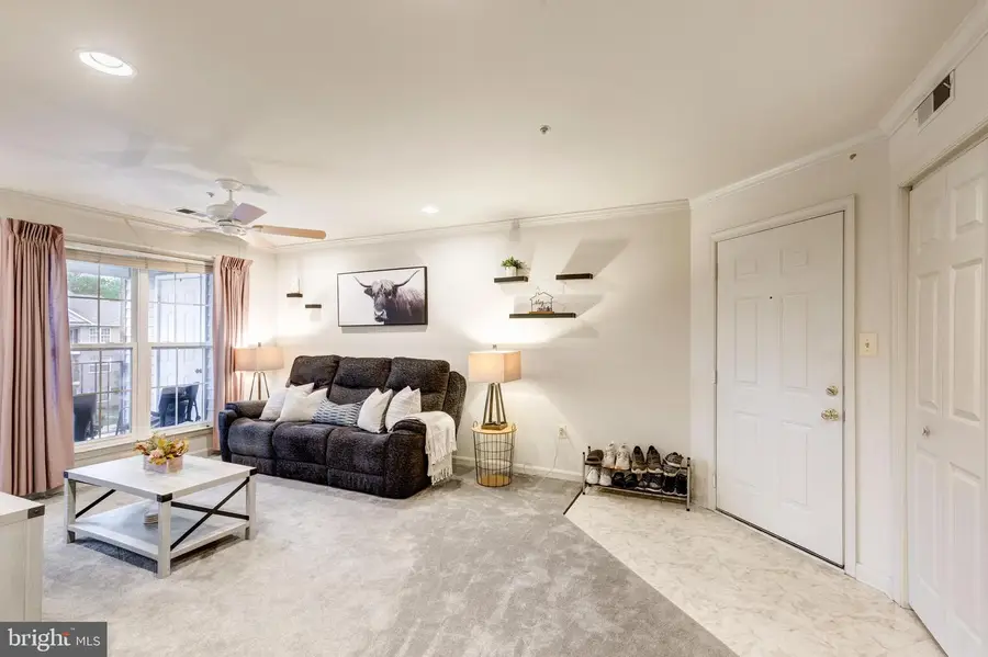 3815 Sunnyfield Ct #3d, Hampstead, MD 21074 - Image #2