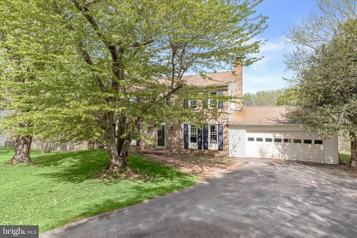 605 Roundtree Ct, Sykesville, MD 21784 - #1