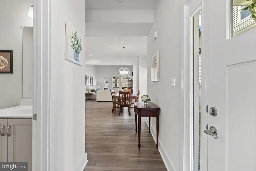 2833 Town View Cir, New Windsor, MD 21776 - #3