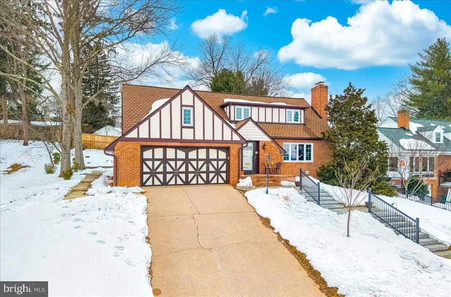 4 Arnold Dr, Westminster, MD 21157 - Image #2