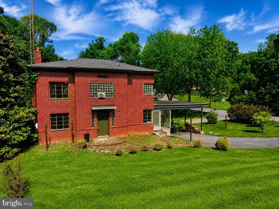 102 Bond St, Westminster, MD 21157 - #2