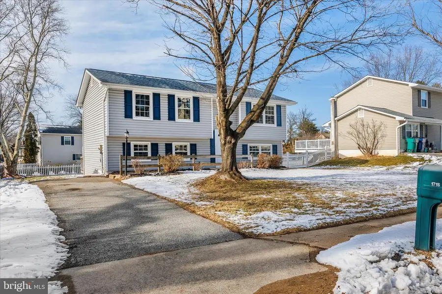1716 Gemini Dr, Sykesville, MD 21784 - #2
