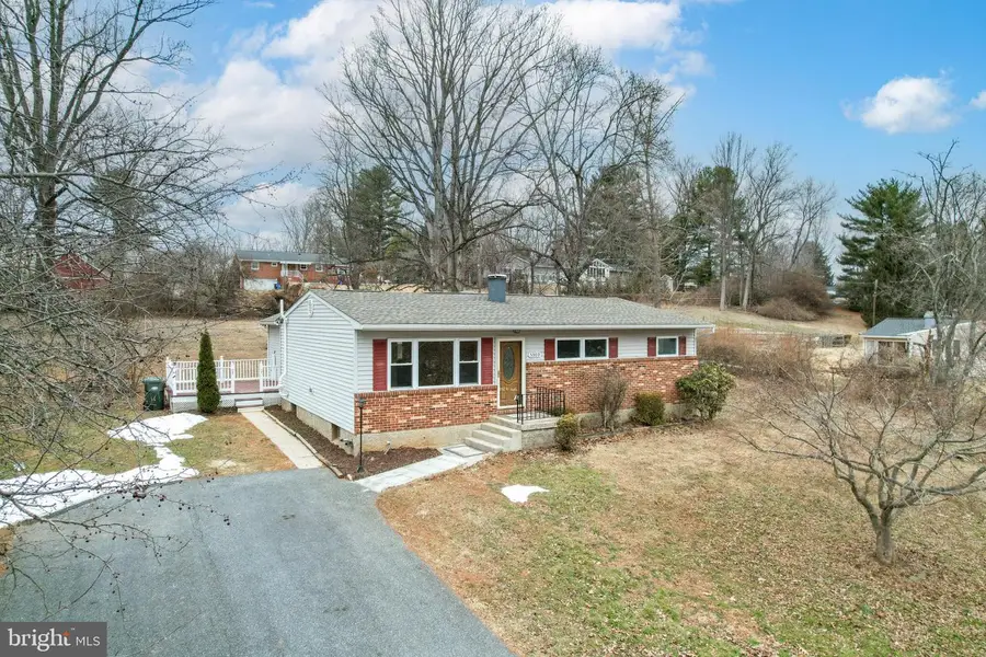 5309 Wendy Rd, Sykesville, MD 21784 - #2