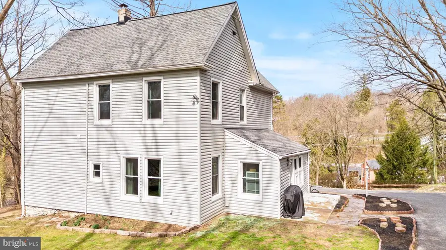 719 Wilson Ave, Sykesville, MD 21784 - #3