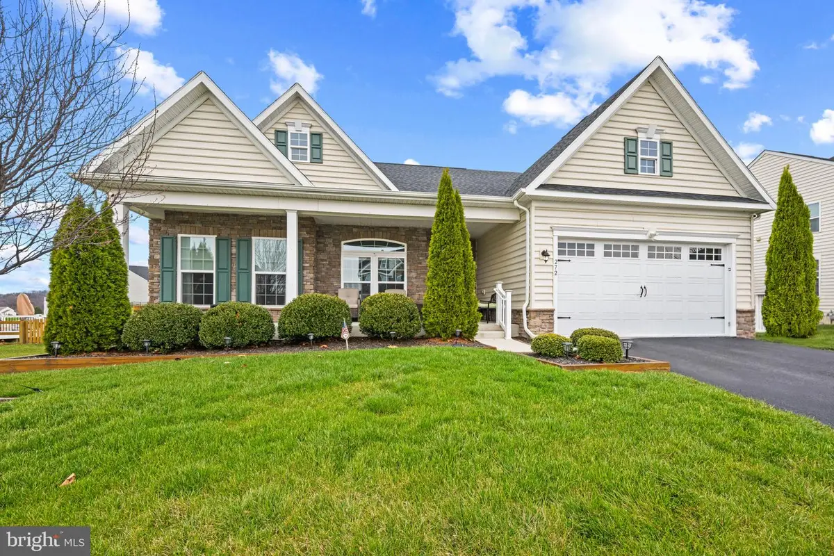 272 Meadow Creek Dr, Westminster, MD 21158 - #1