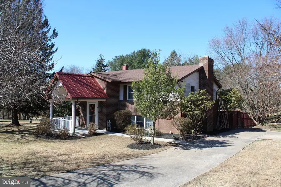 4402 Klee Ct, Sykesville, MD 21784 - #2