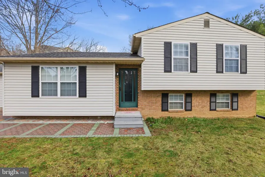 1205 Fairway Dr, Westminster, MD 21158 - #2