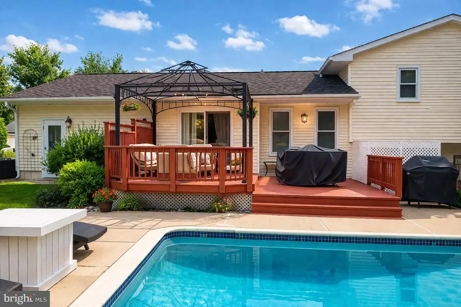 7120 Tulip Ct, Sykesville, MD 21784 - #2