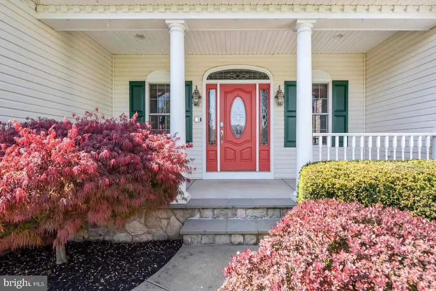 2415 Shawnee Dr, Finksburg, MD 21048 - #2
