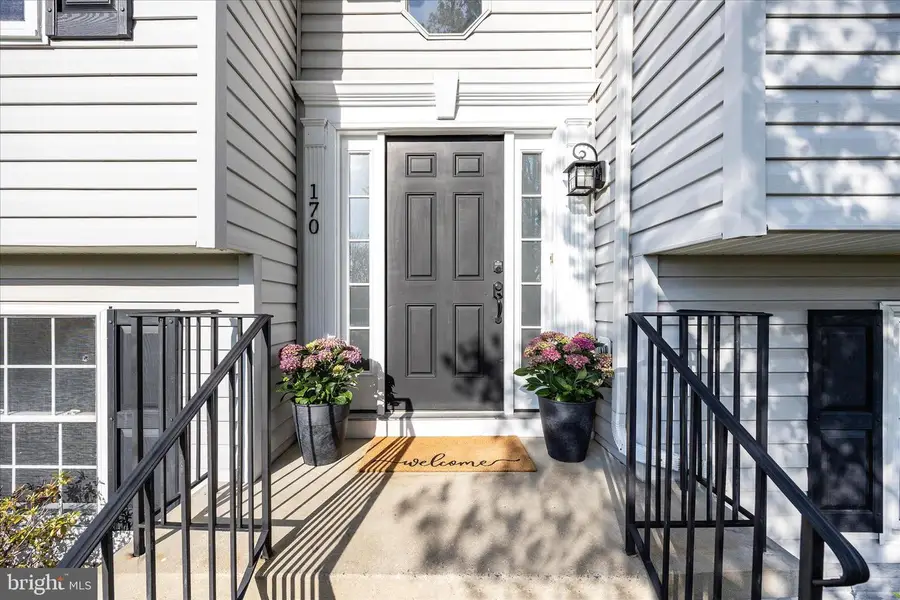 170 Bentley St, Taneytown, MD 21787 - #2