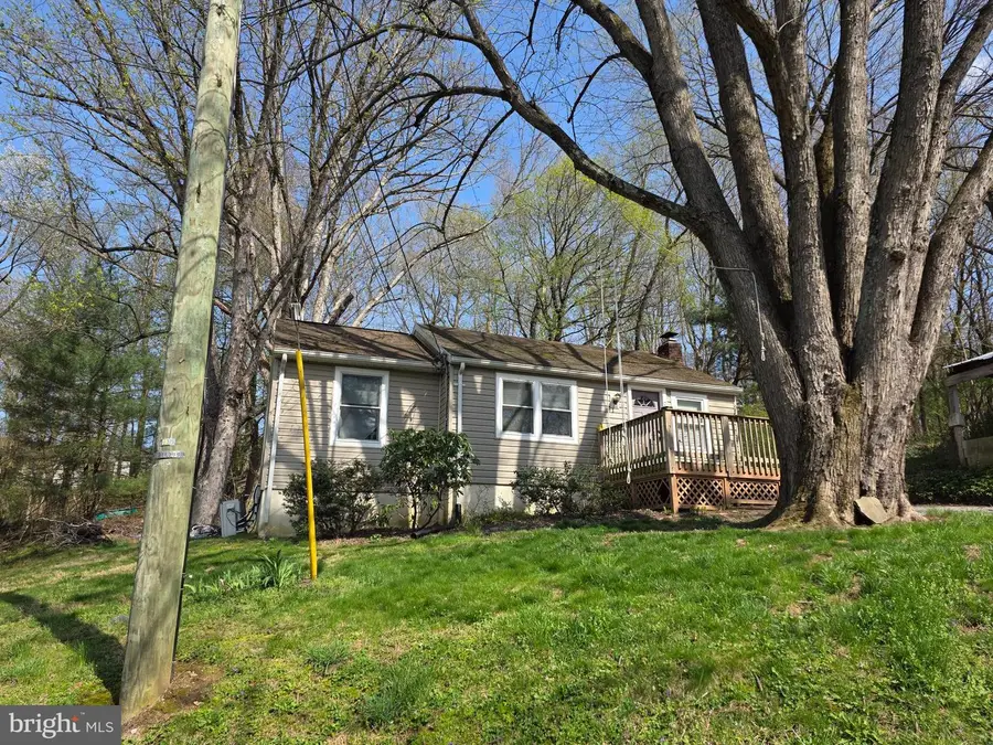 718 Wilson Ave, Sykesville, MD 21784 - #2