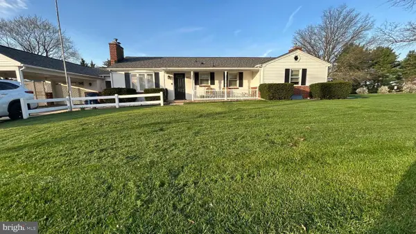 438 Hook Rd, WESTMINSTER, MD 21157