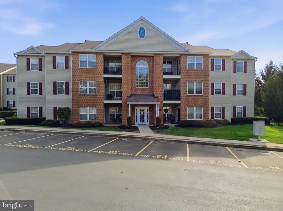 3840 Normandy Dr #1b, Hampstead, MD 21074 - #2