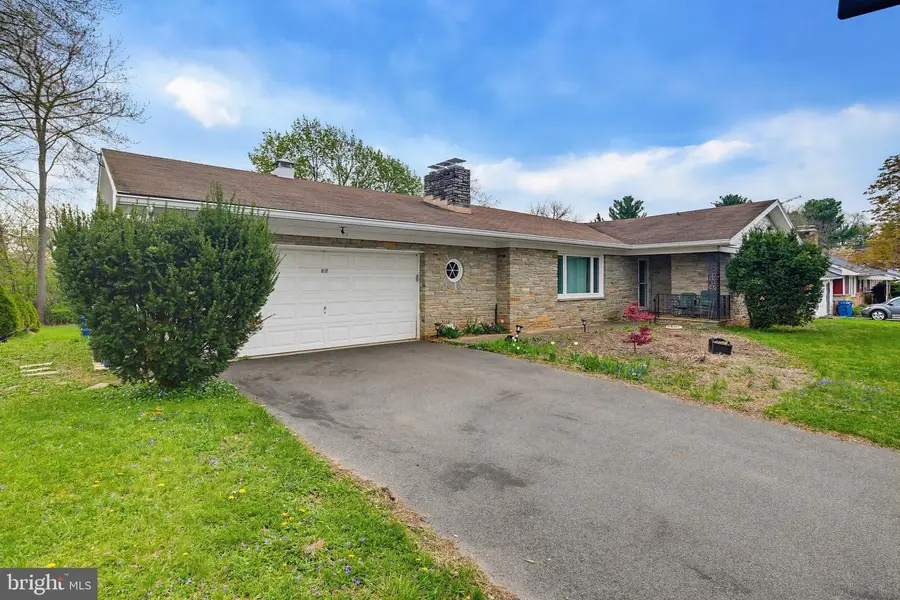 715 Franklin Ave, Westminster, MD 21157 - #3