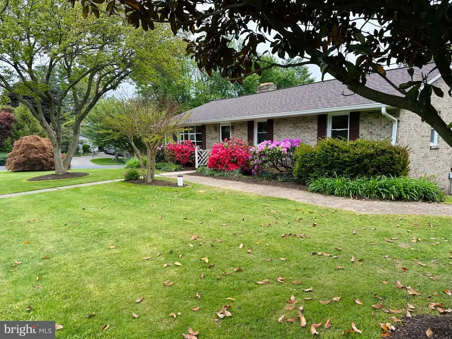 1617 Davinda Dr, Finksburg, MD 21048 - #2