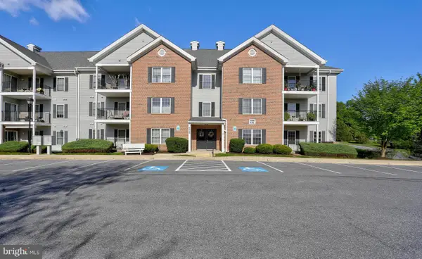 6518 Ridenour Way E #1d, SYKESVILLE, MD 21784