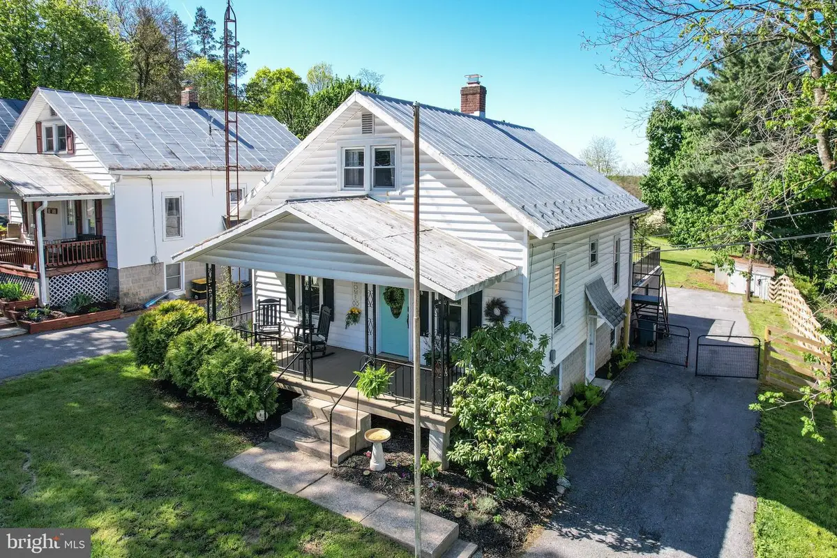 3906 Littlestown Pike, Westminster, MD 21158 - #1