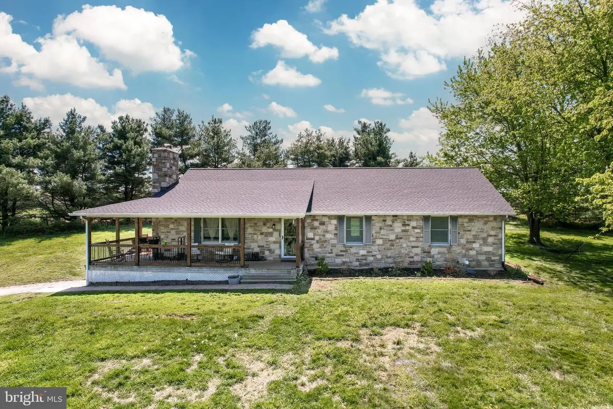 4801 Wentz Rd, Manchester, MD 21102 - #1