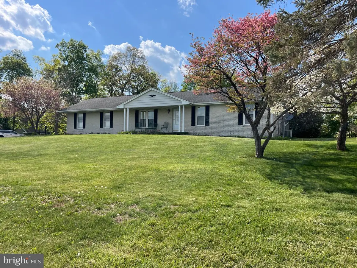 4996 Wentz Rd, Manchester, MD 21102 - #1