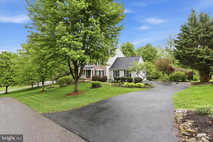 655 Downhill Dr, Westminster, MD 21157 - #3